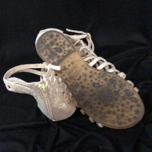 Gold Stuart Weitzman Sandals, girls size - Picture 8 of 10